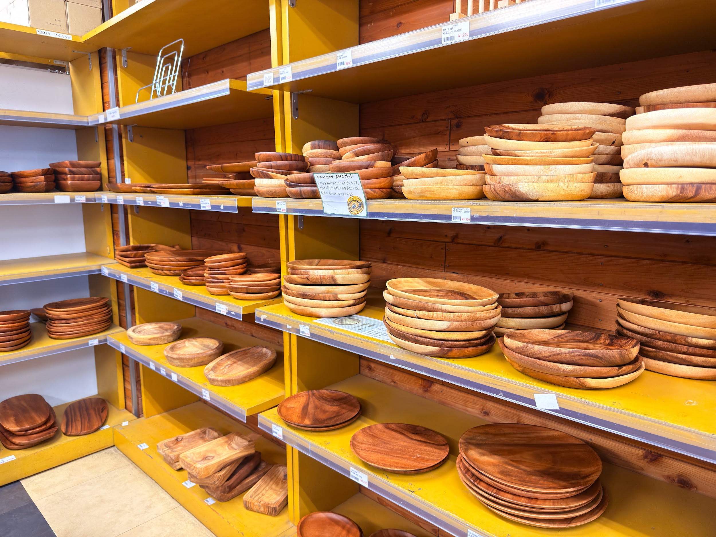 かっぱ橋道具街_木製皿