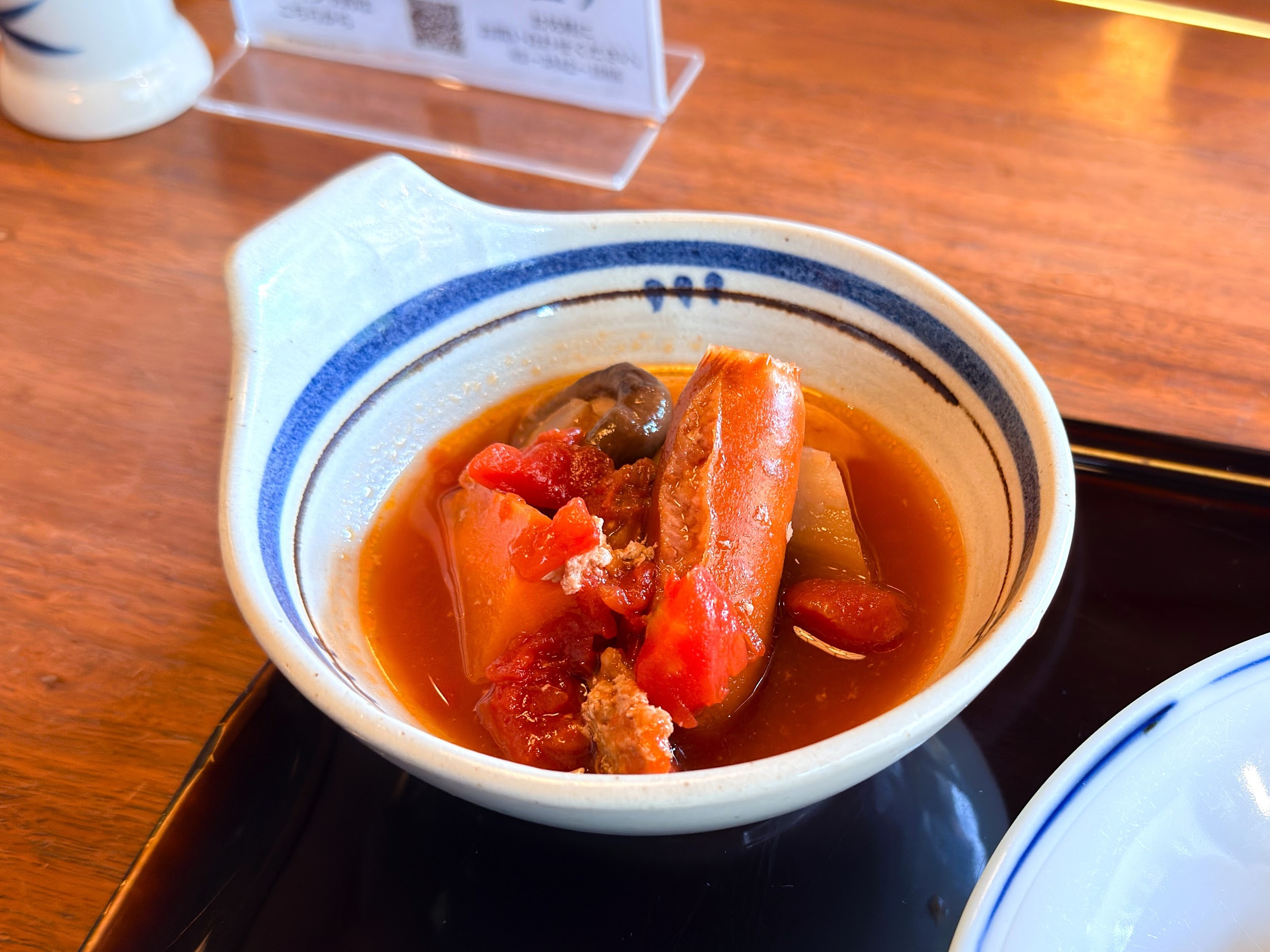 浅草むぎとろ 本店_鶏肉と根菜のトマト煮込み
