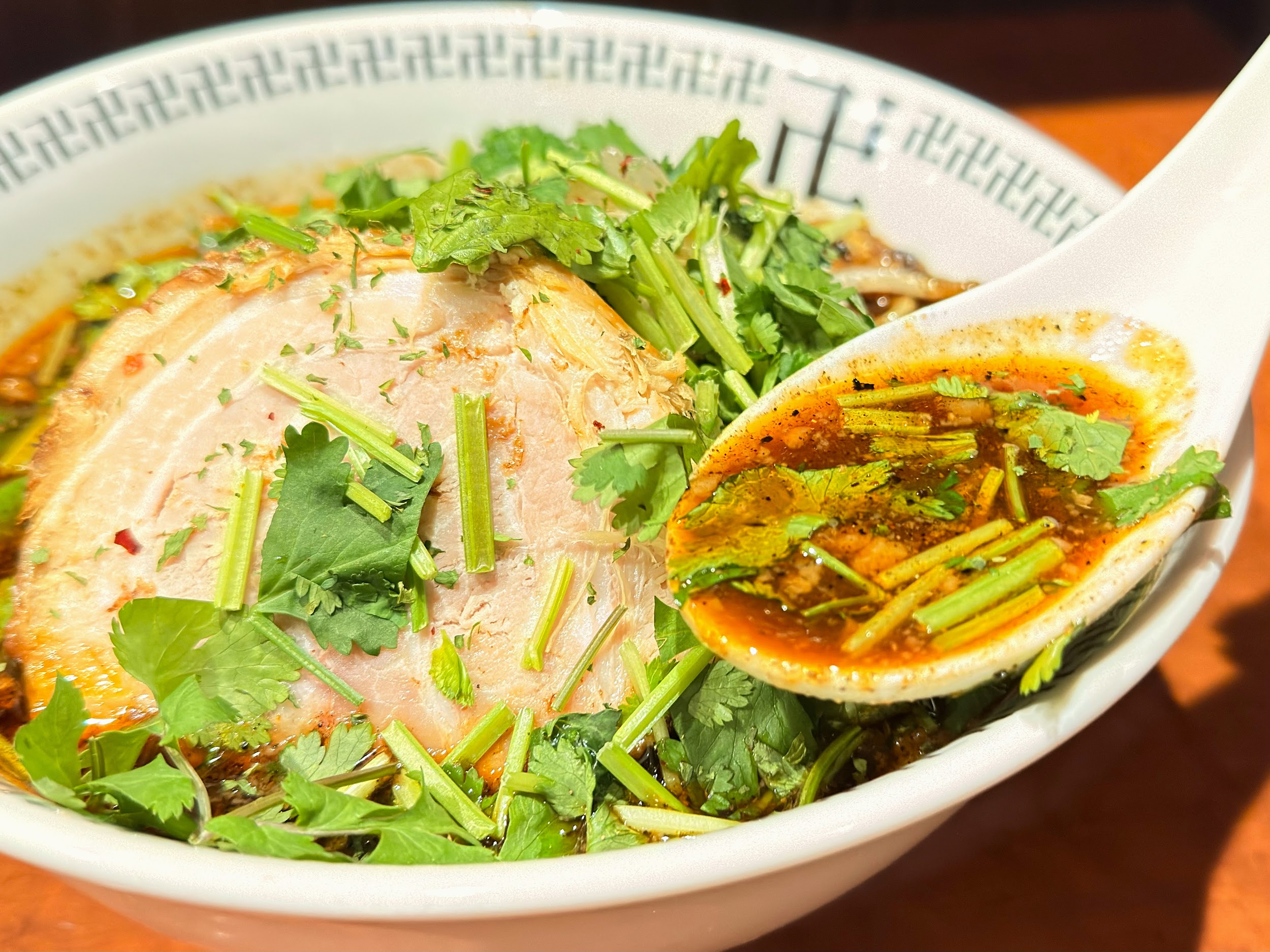 スパイス・ラー麺 卍力 秋葉原店_スパイス・パクチーラー麺