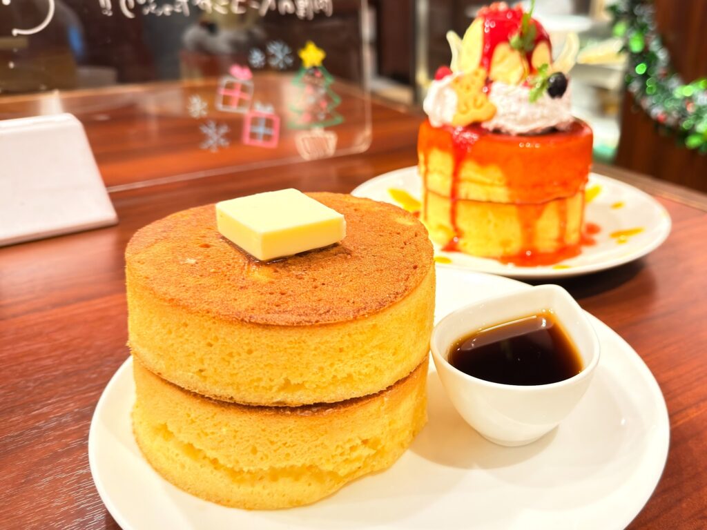 フライング・スコッツマン秋葉原店_手作りホットケーキとベリーベリーホットケーキ