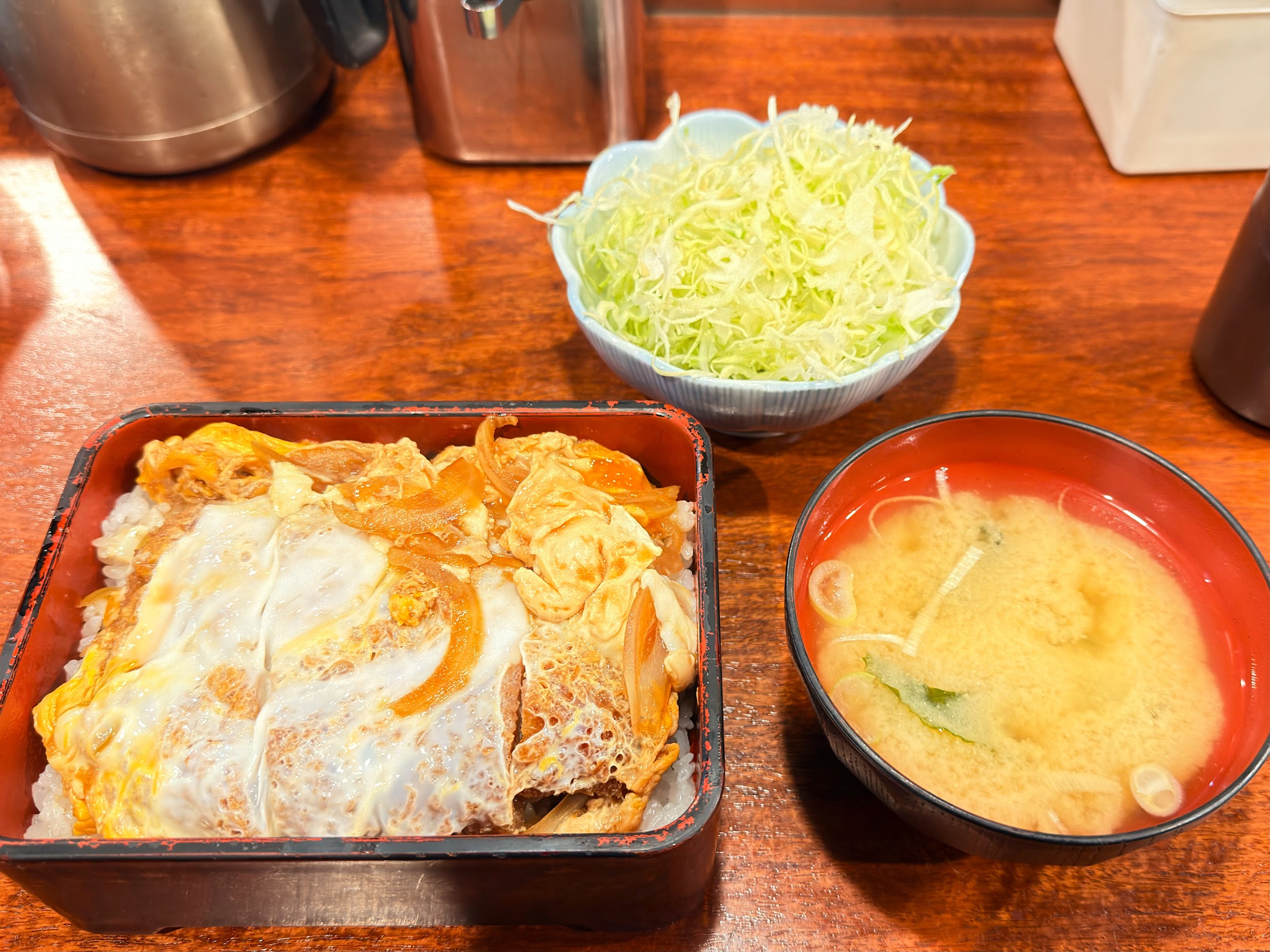 かつ進 三組坂下外神田店_かつ重定食