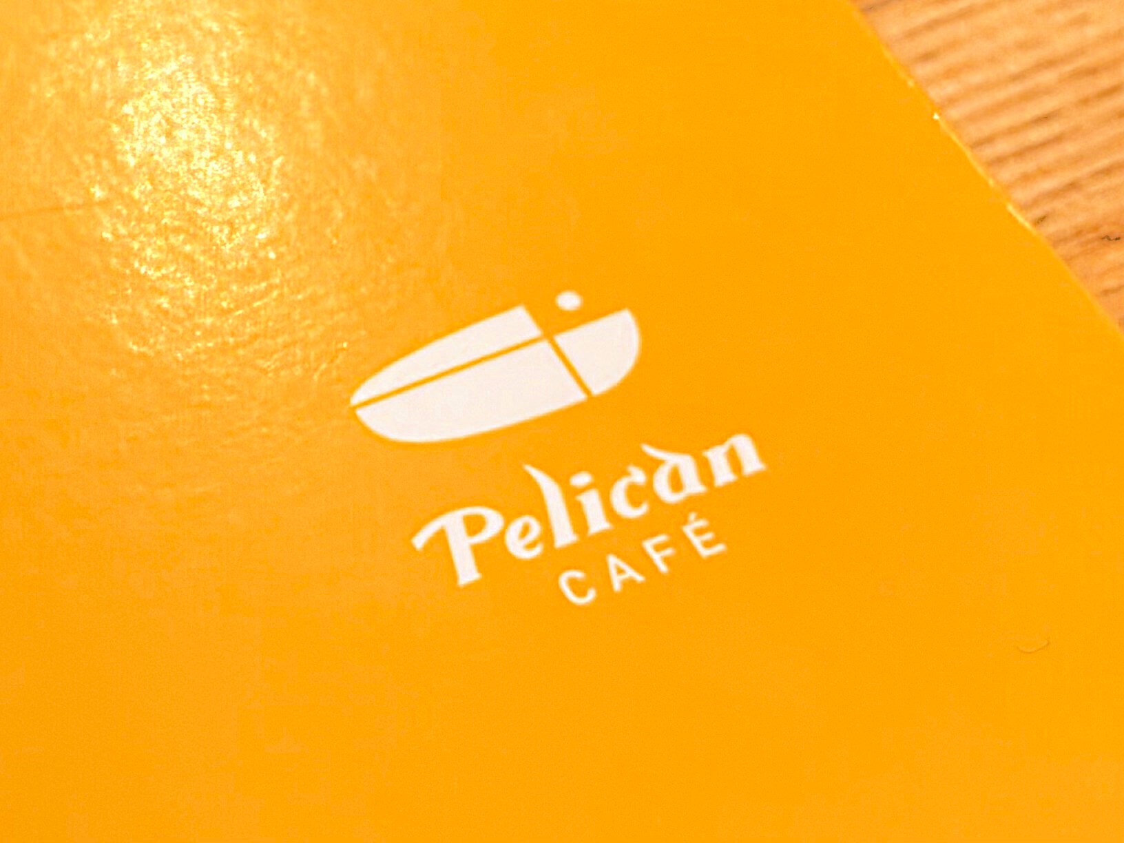 ペリカンカフェ_お店のロゴ