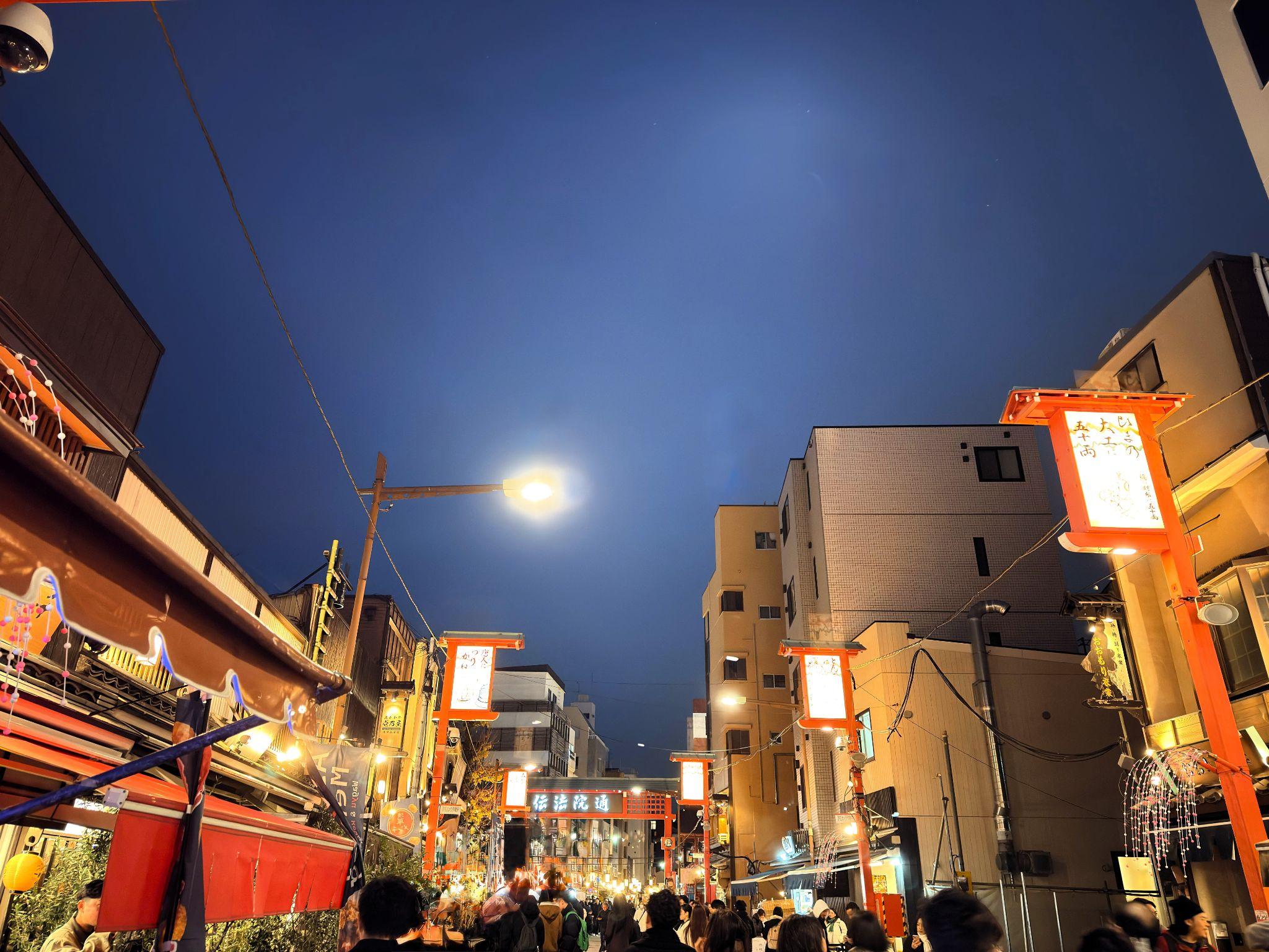 伝法院通り_夜の風景