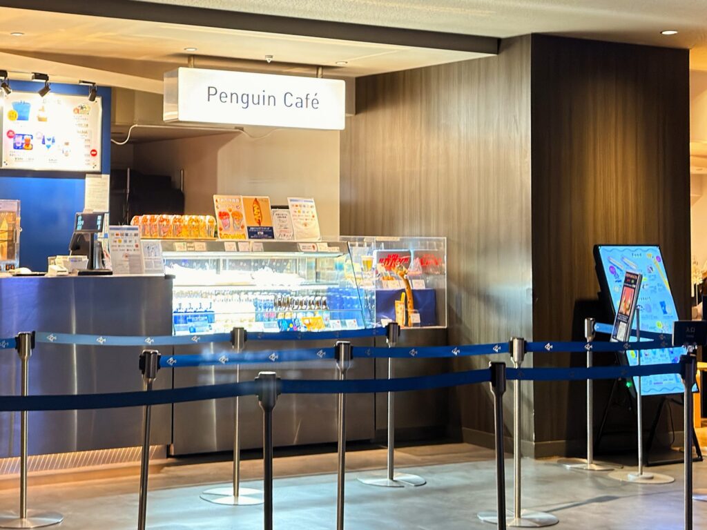 すみだ水族館_Penguin Cafe(ペンギンカフェ)