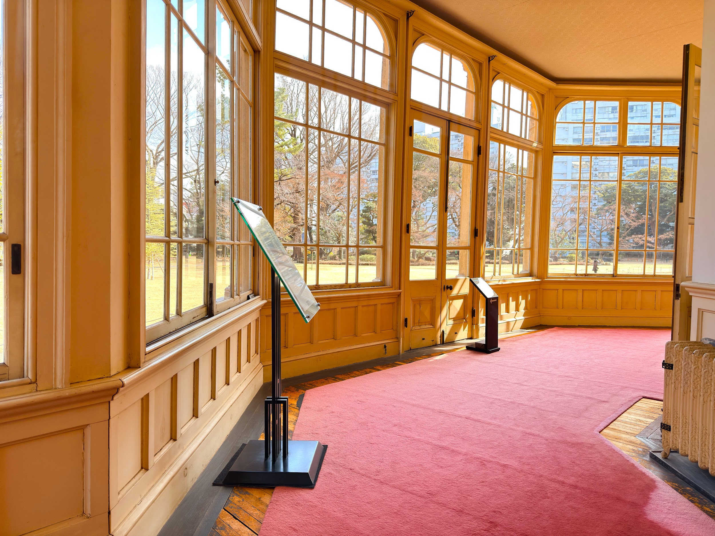 旧岩崎邸庭園_サンルーム