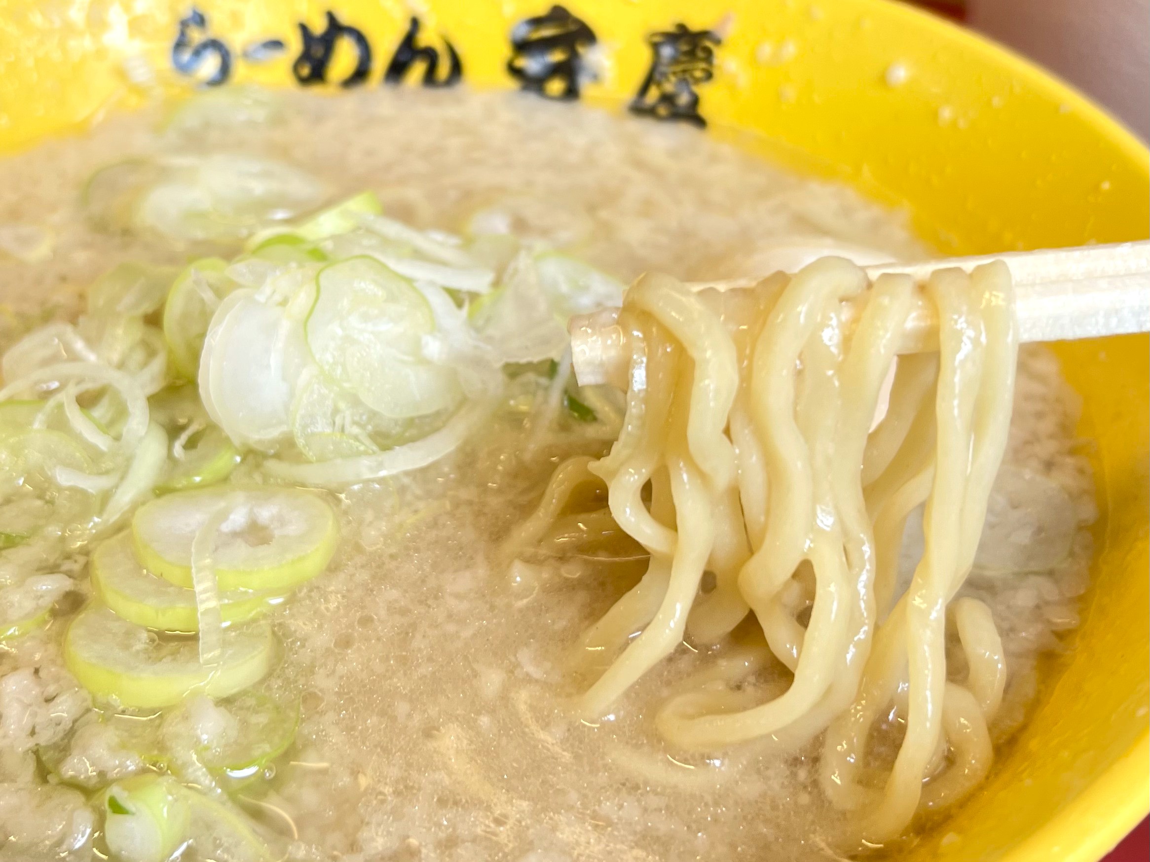 らーめん弁慶 浅草本店_朝食限定メニュー「朝らーめん」