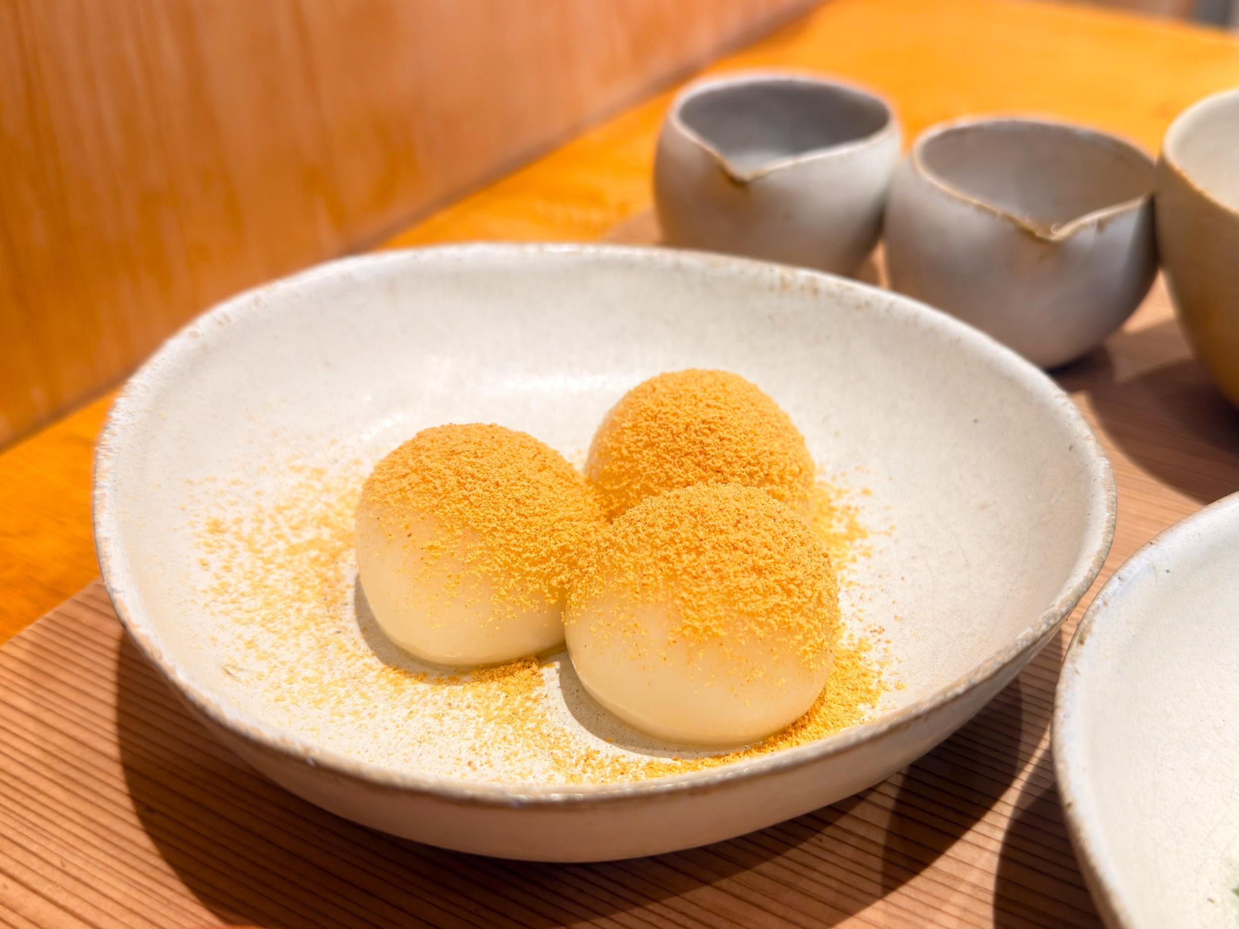 甘味みつや_「黒みつきなこ」の白玉