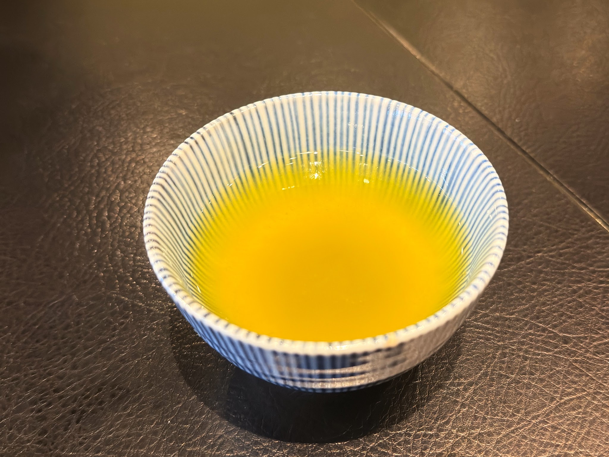 浅草 いづ美_緑茶
