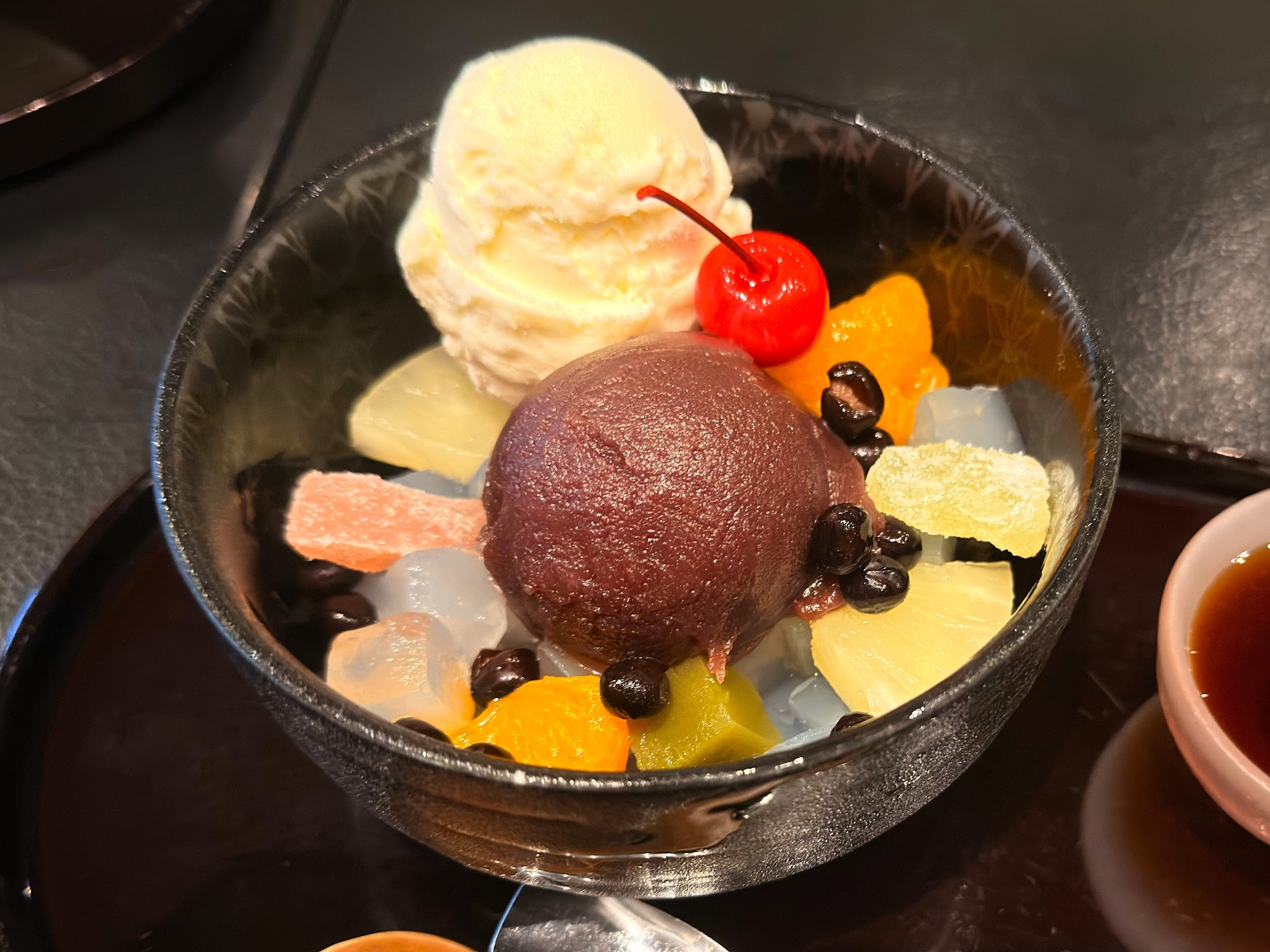 浅草 いづ美_クリームあんみつ