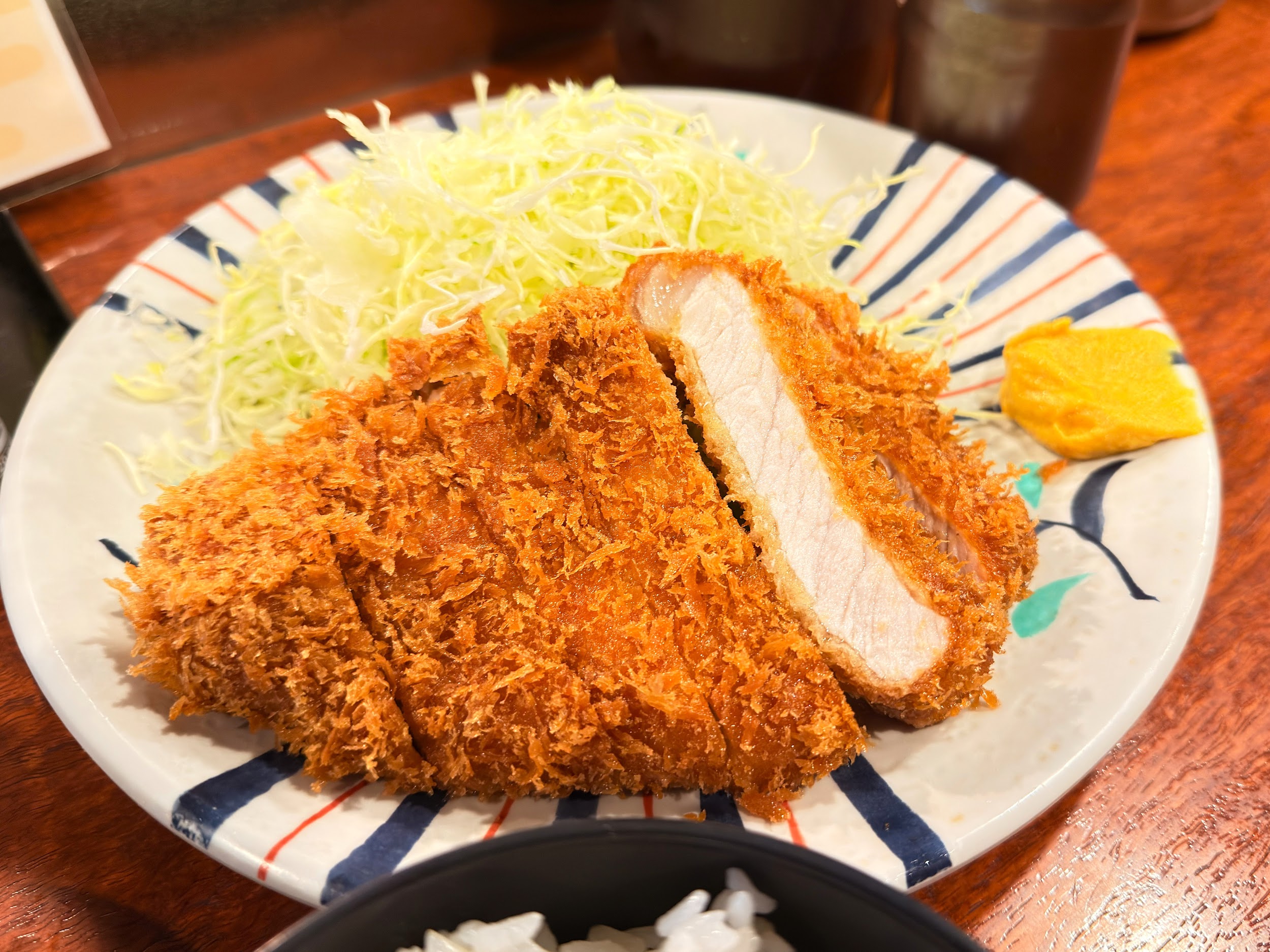 かつ進 三組坂下外神田店_とんかつ定食