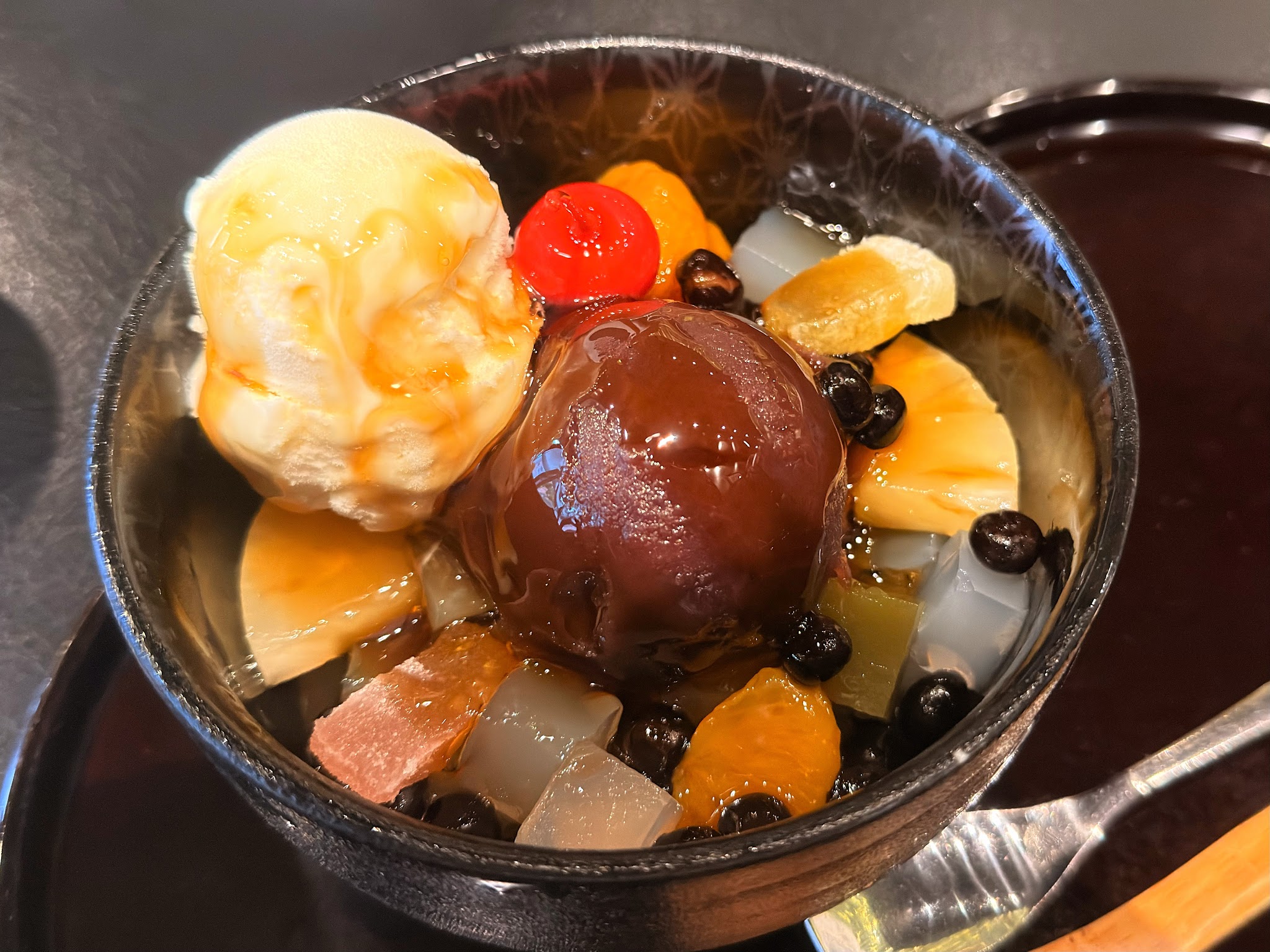浅草 いづ美_クリームあんみつ